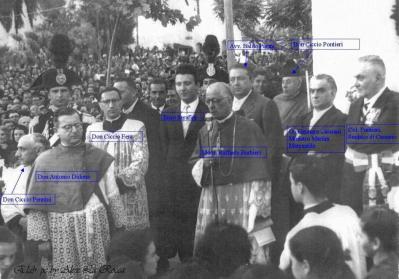 1954 Inaugurazione della Stele Mariana